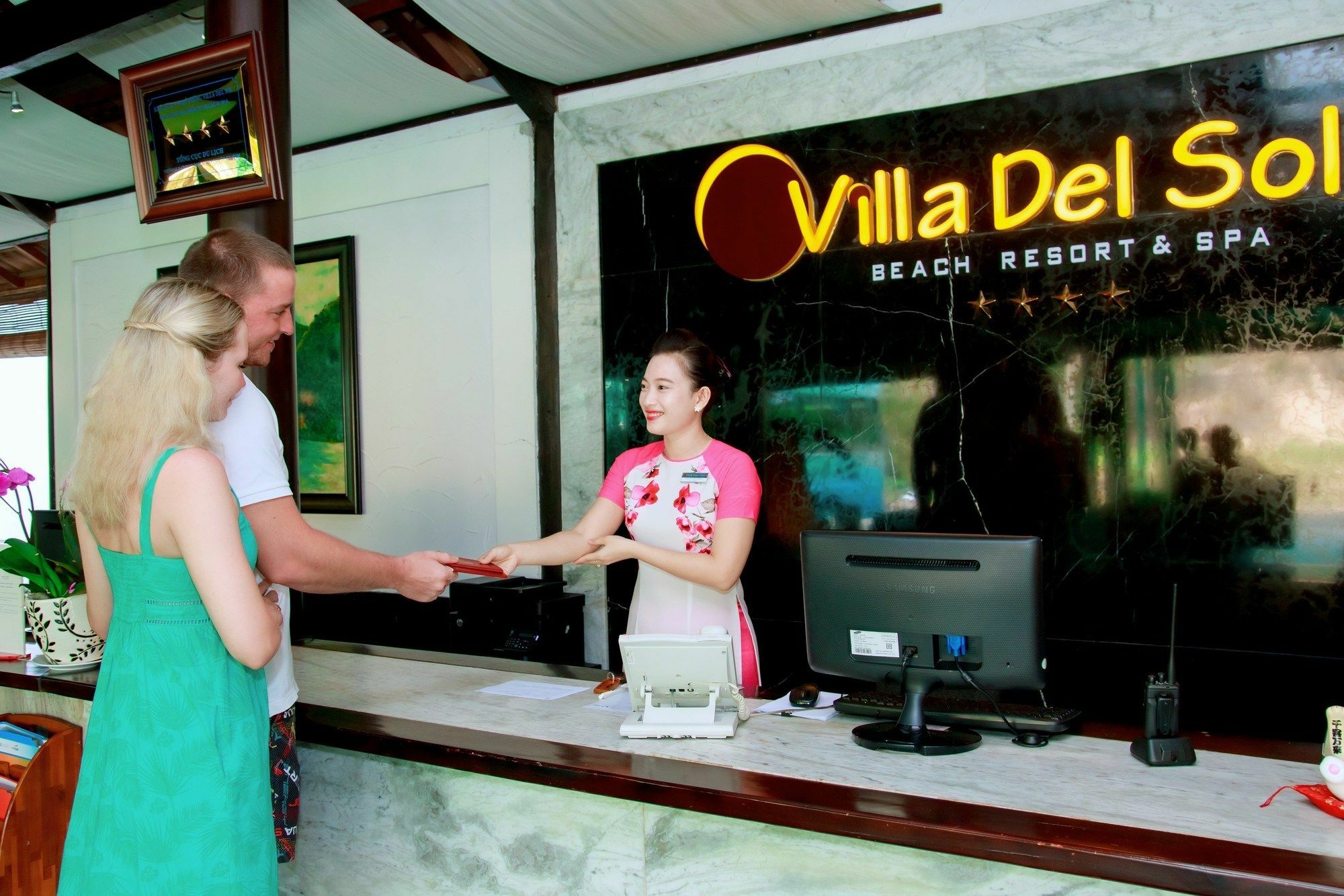 Villa Del Sol Beach Resort & Spa Phan Thiết Buitenkant foto